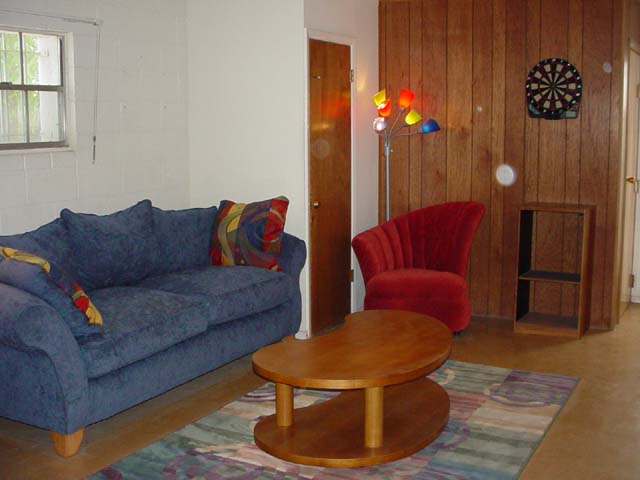 036 More Lounge