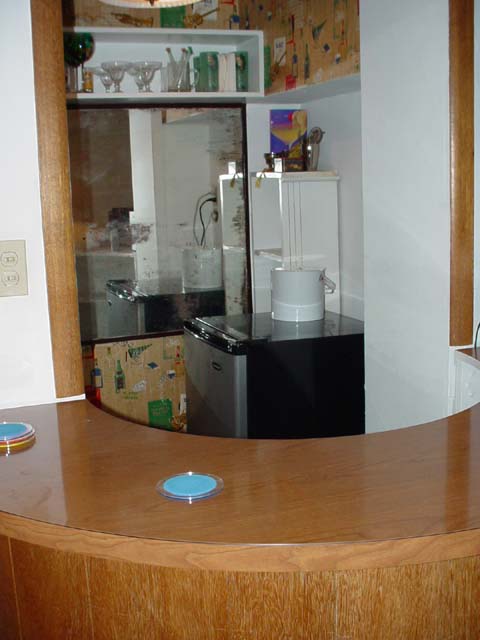 040 Bar Fridge