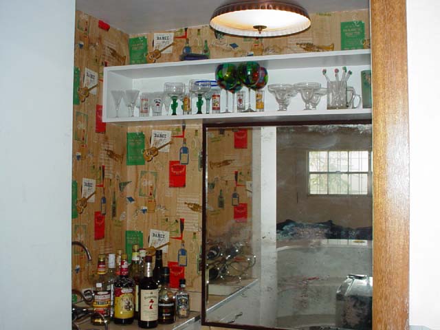 043 Bar Glasses
