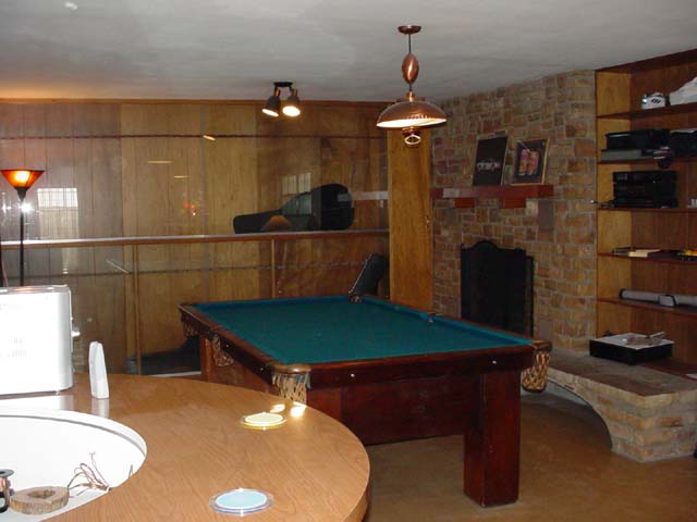 045 Pool Table