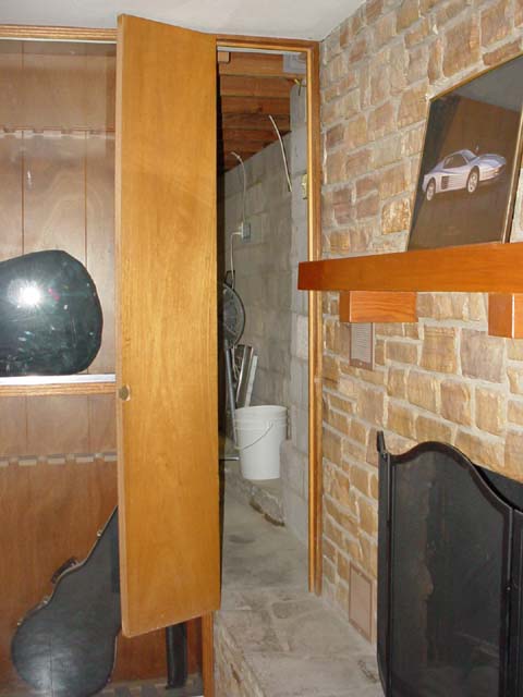 049 Game Room Passage To Gym