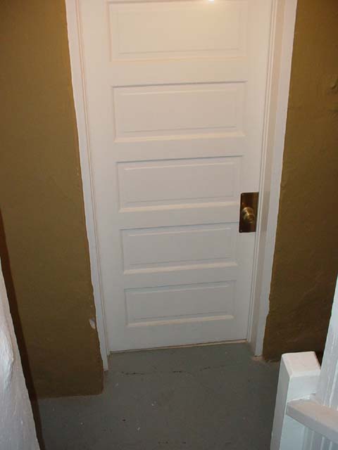 074 Craft Room Entry