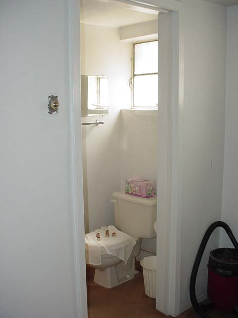 082 More CR Bathroom