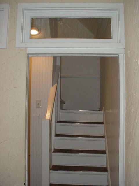 092 Back Staircase To Upstairs