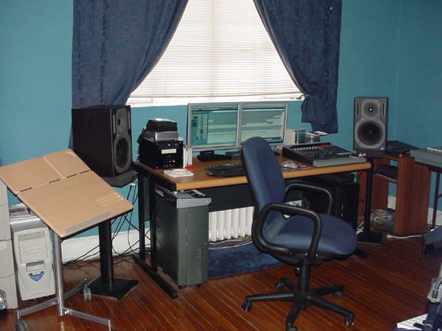 108 Chris' Office or The LAB OF DOOM!!!