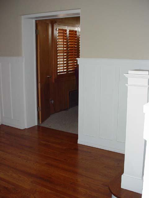 155 Front Entry To Living Room